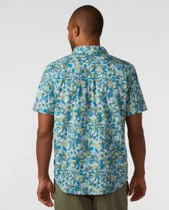 Stio Men's Curtis Camp Shirt SS -Deals STIO Store M Curtis Camp Shirt SS Rapid Blue Wildflower Print 2