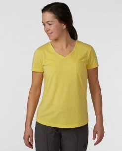 Stio Women's Divide V-Neck SS -Deals STIO Store W Divide Vneck SS Dazzling Sunflower 1